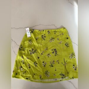 Aritzia skirt NWT